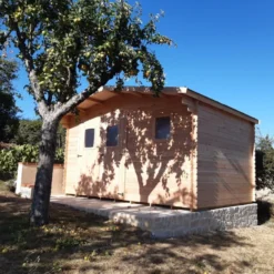 Abri Bois DOMMAR 14,85m² En Madriers Douglas 28mm + Couverture Onduline - HABRITA -Jardin Fournitures Soldes abri dommar 1474m en madriers douglas 28mm sans plancher habrita 5