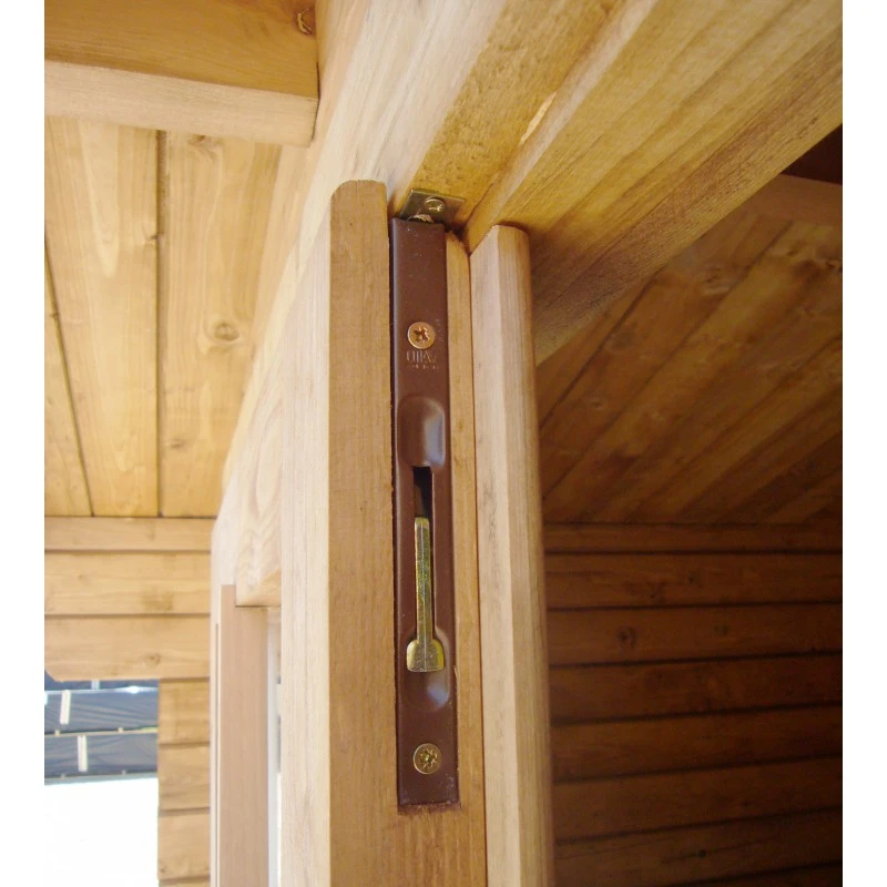 Abri En Bois Massif 16m² PRIMO 28mm Traité Teinté Marron Gardy Shelter 4 Abri En Bois Massif 16m² PRIMO 28mm Traité Teinté Marron Gardy Shelter – Image 4